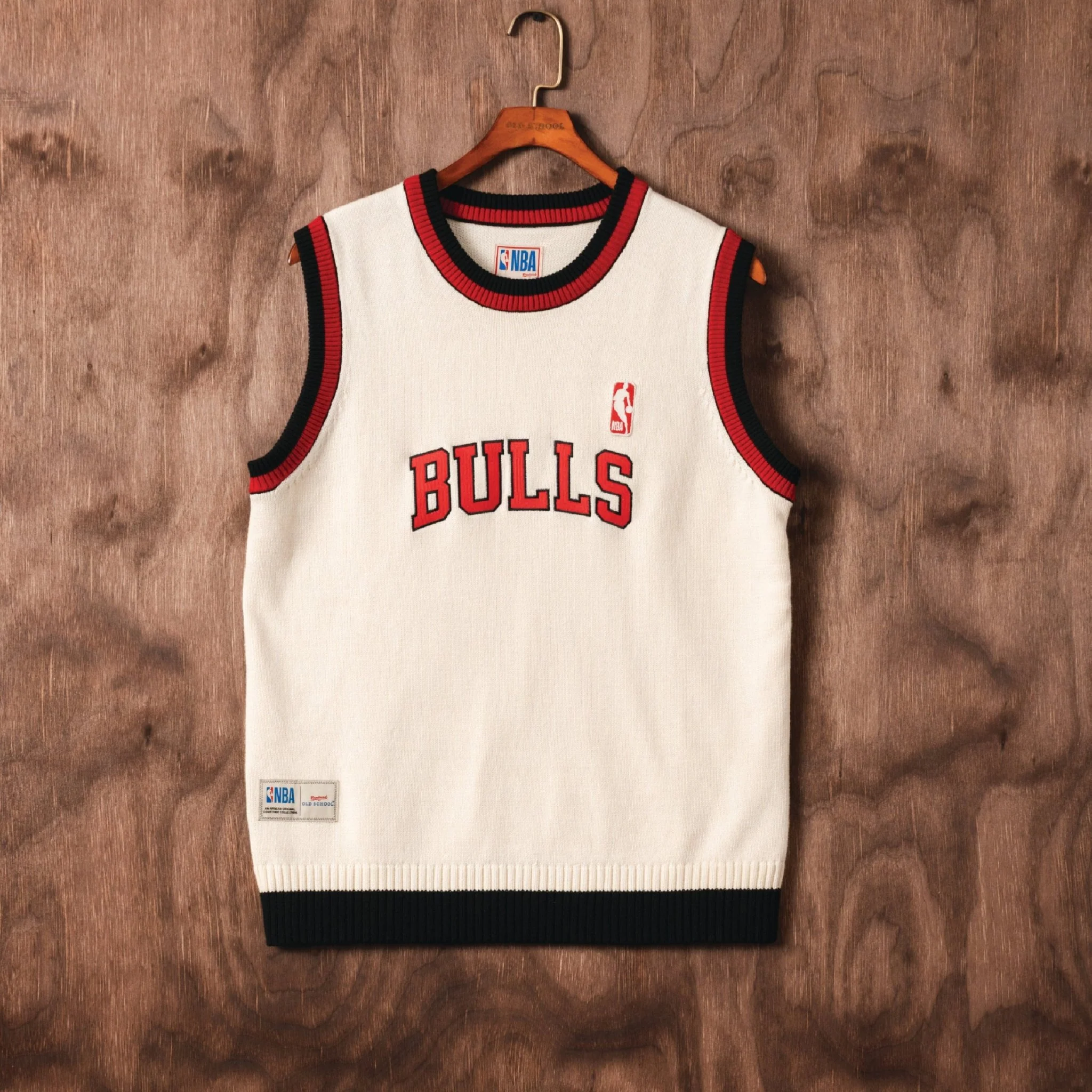 NBA Chicago Bulls Knitwear Vest - Image 8