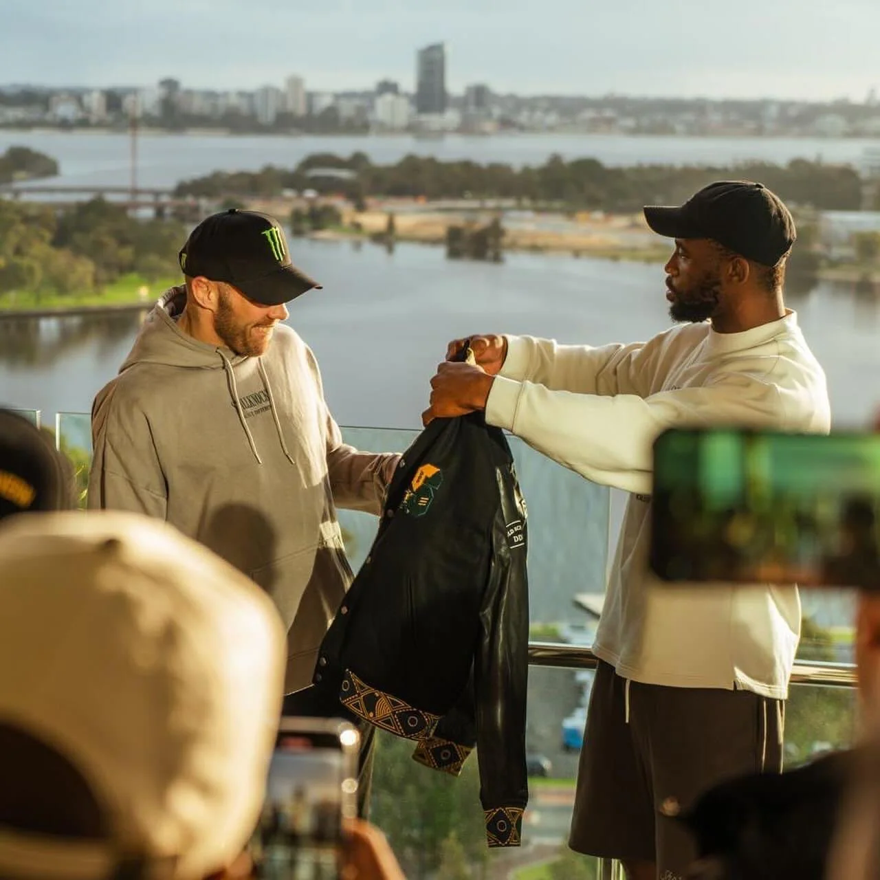 Stillknocks Legends Bomber Jacket No Cert-Black - Image 2