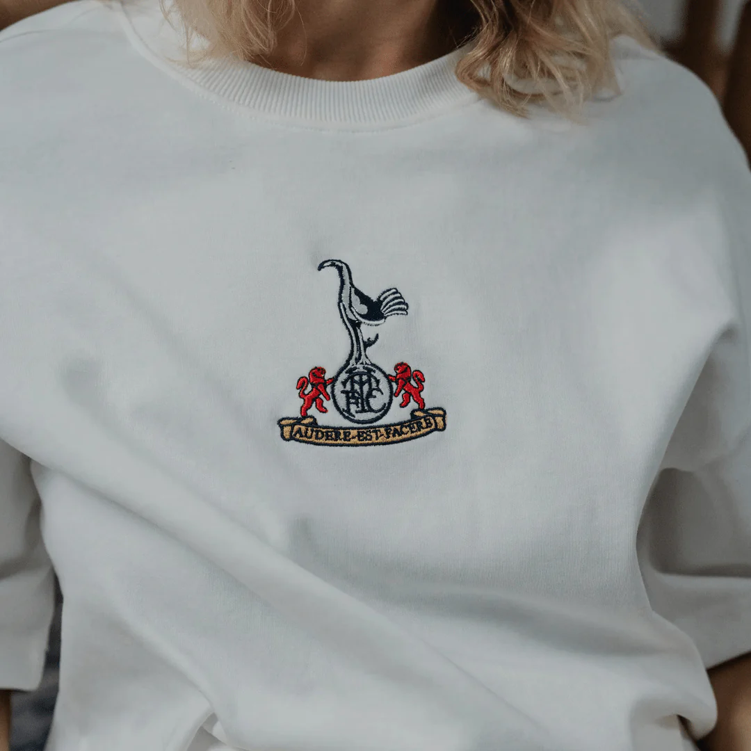 Tottenham Hotspur Retro Relaxed T-Shirt - Image 3